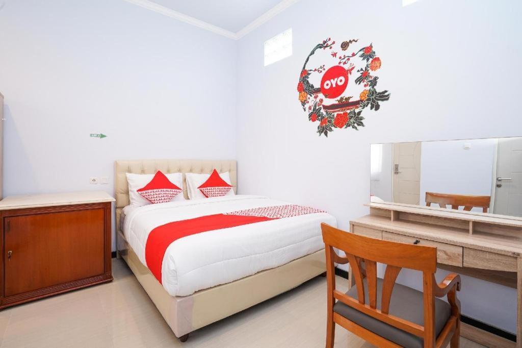 Oyo 477 Raka Residence Syariah Purwoharjo Banyuwangi Banyuwangi  Zewnętrze zdjęcie