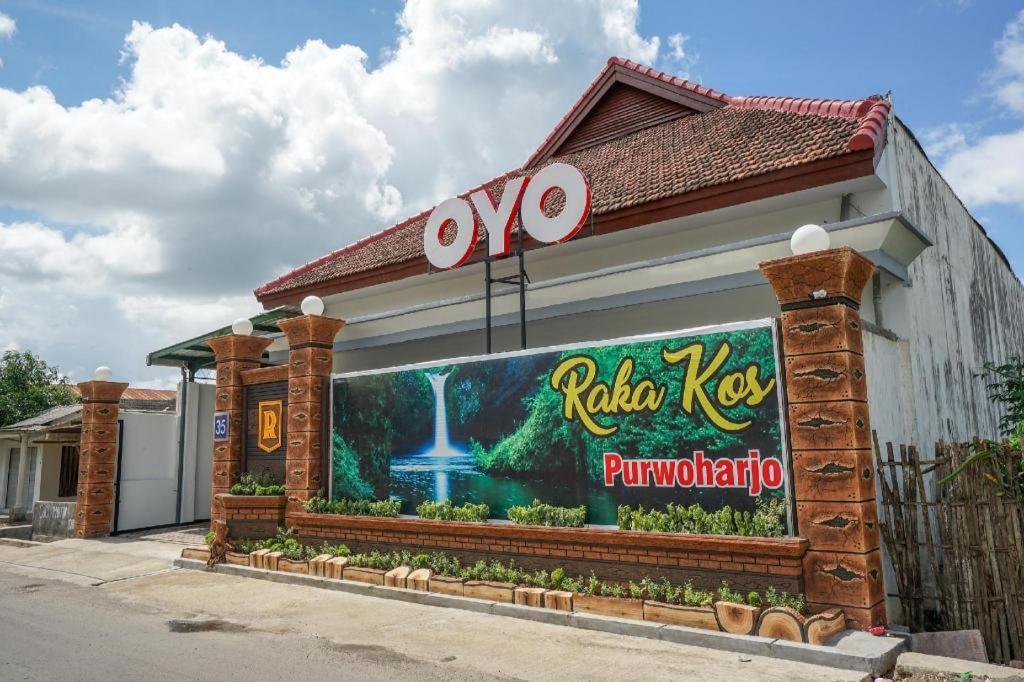 Oyo 477 Raka Residence Syariah Purwoharjo Banyuwangi Banyuwangi  Zewnętrze zdjęcie